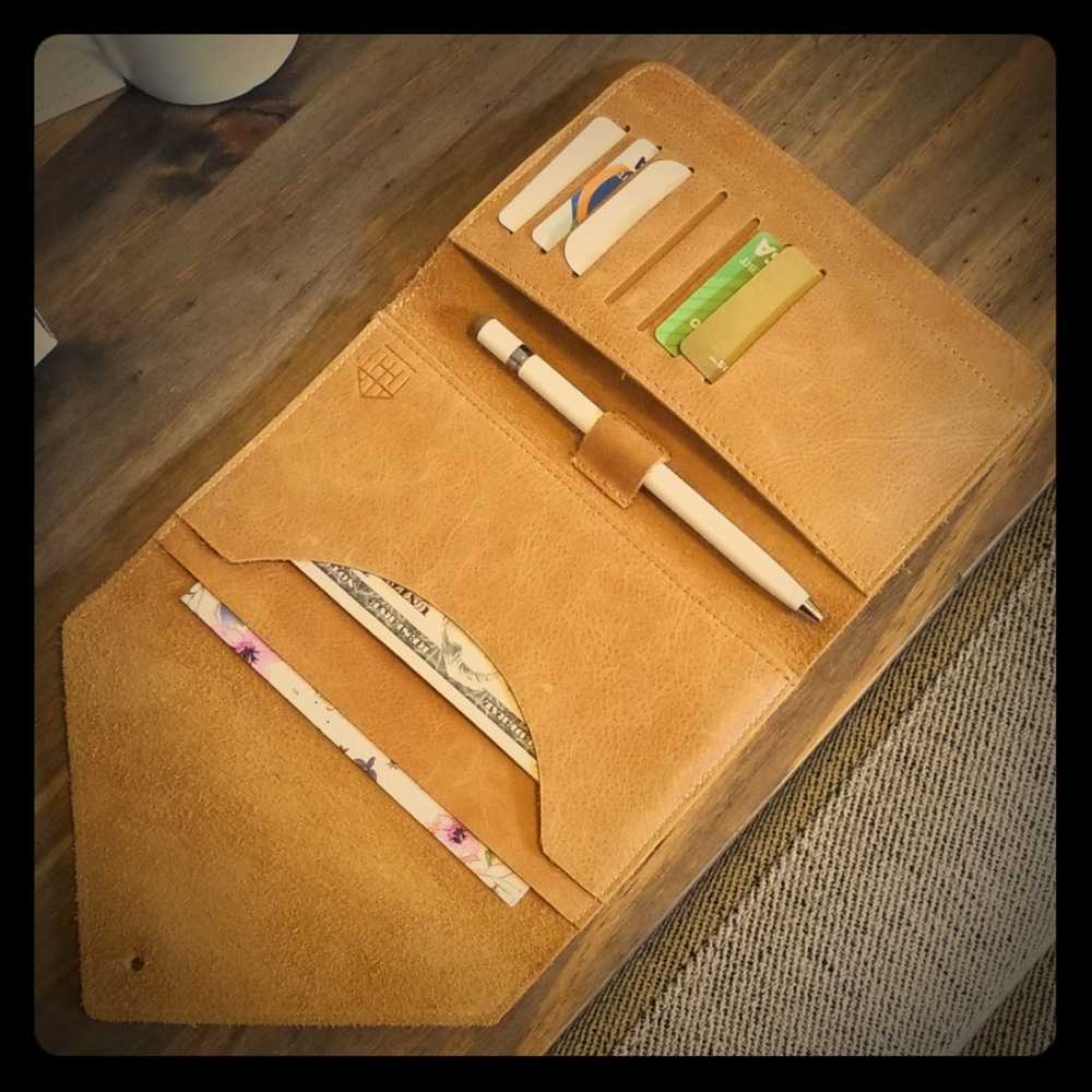 Magnolia Leather Wallet